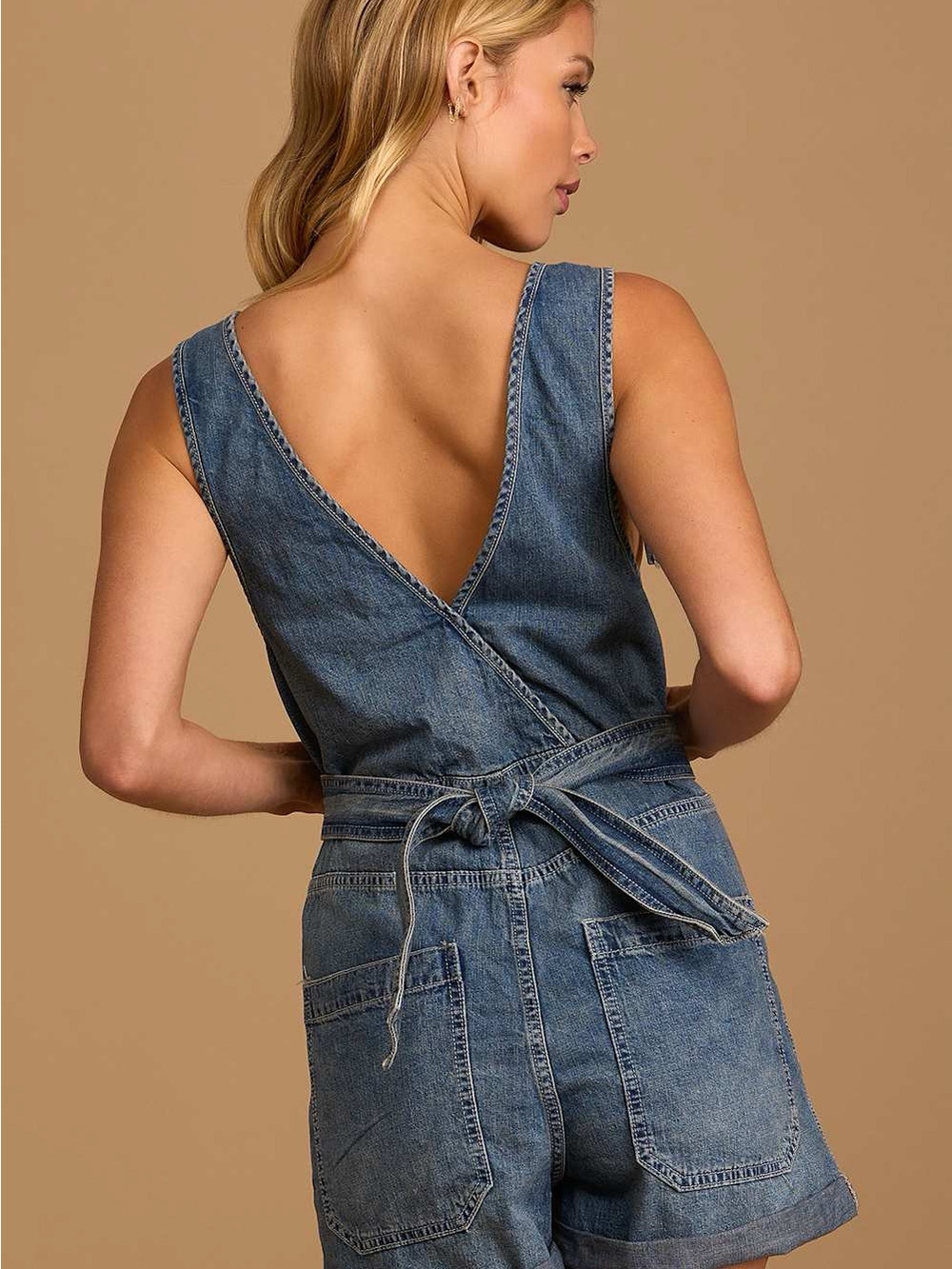 NWT Free People Memphis Medium Wash Denim Button-Front Shortalls - Picture 3 of 10